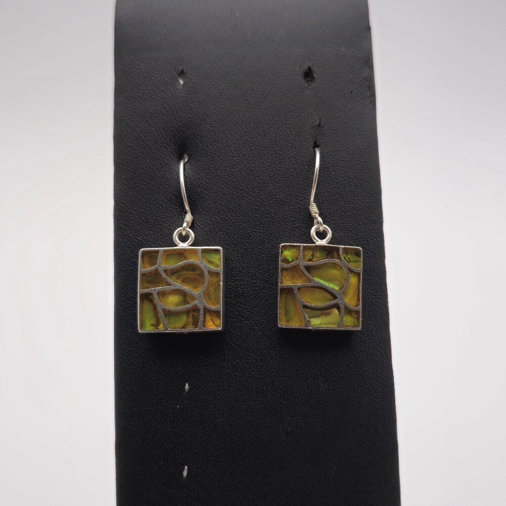 Sterling Silver Unique Shell Background Square Ea… - image 1